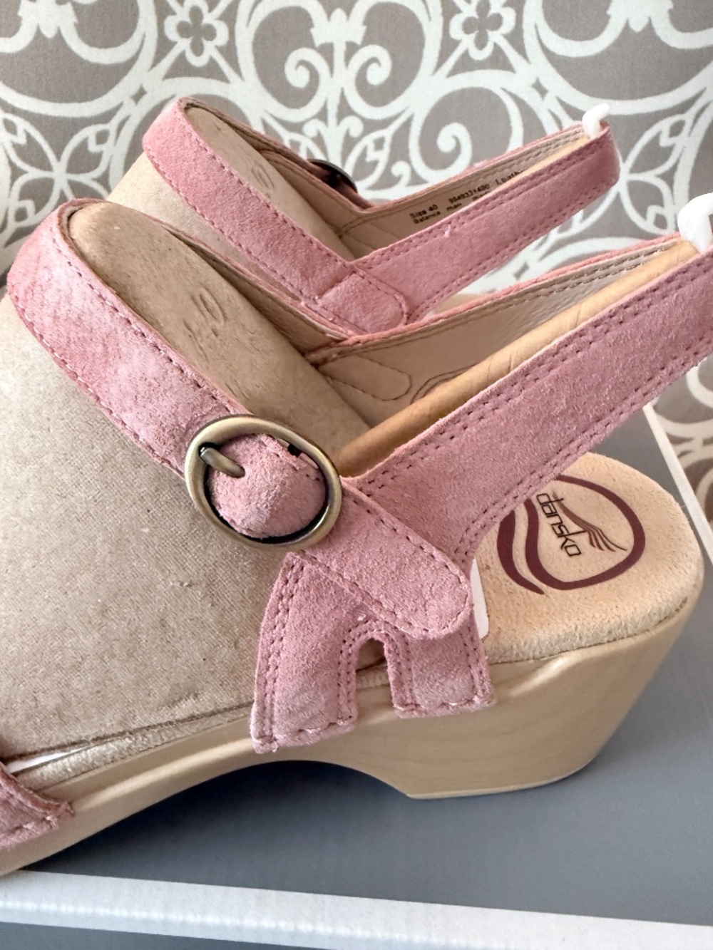 NWT Dansko Season Petal Suede Sandals EU 40 US 9.5 Adjustable Comfort Wedge - Picture 4 of 9